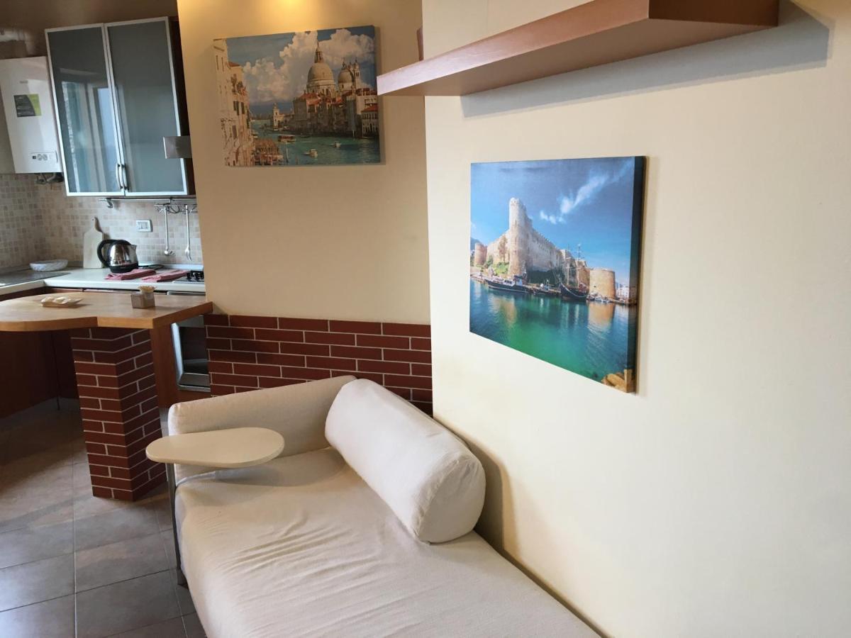 Beach Holiday Villa Terracina Exterior photo